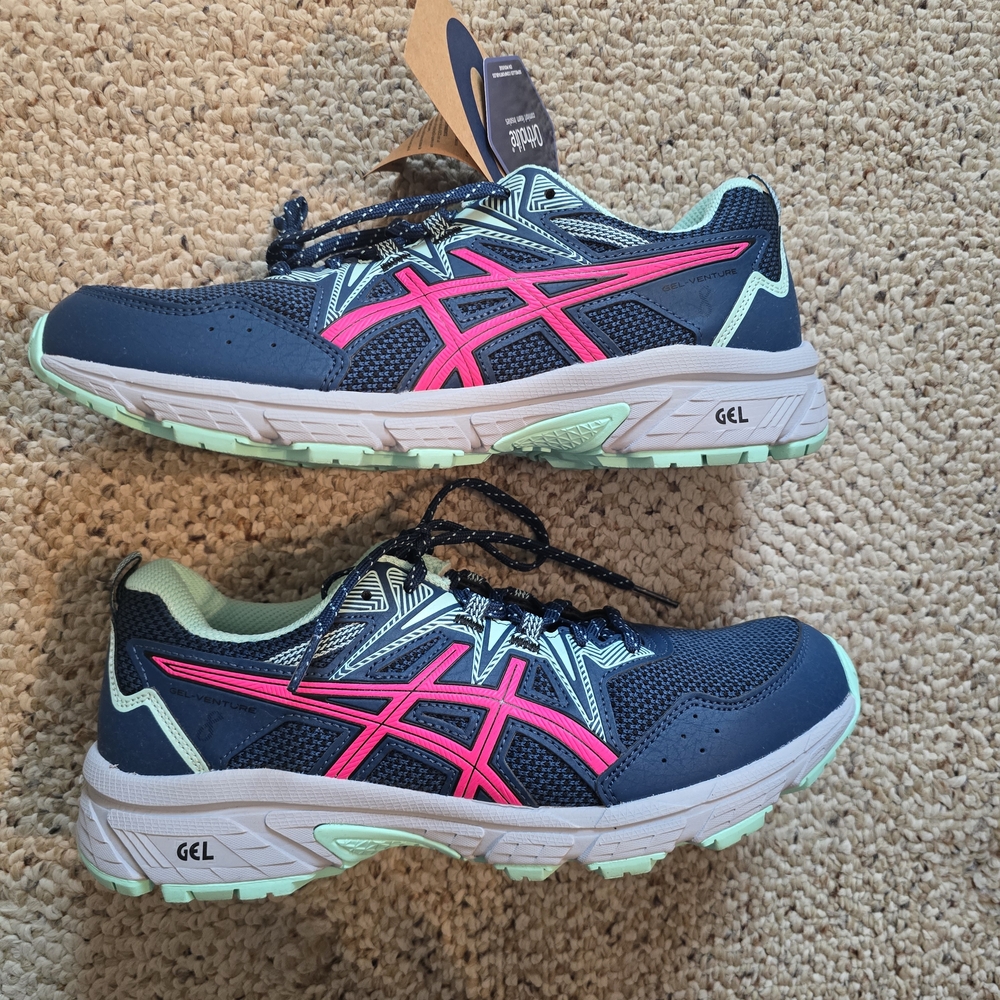 NWT ASICS Women’s Gel-Venture 8 Running Shoes – Size 8.5 Wide – Mako Blue/Pink